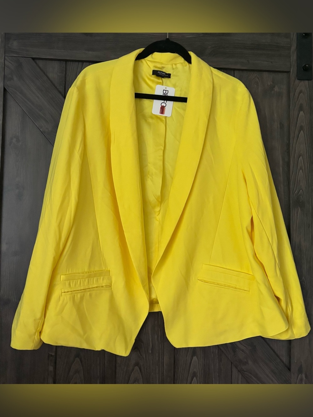 Alfani Woman Open front jacket blazer in Yellow, NWT, sz 20W